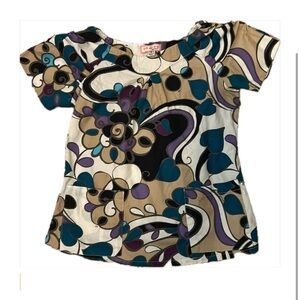 Koi scrub top, size Small